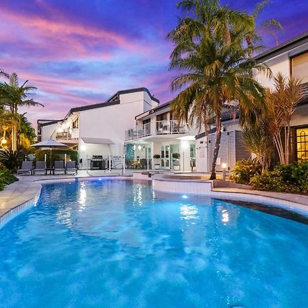 Noosa Boutique Apartments & Elkhorn Villas Экстерьер фото