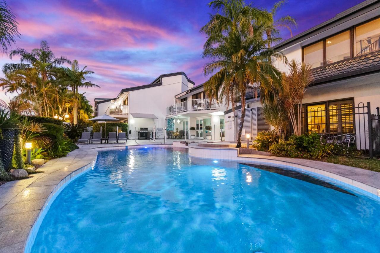Noosa Boutique Apartments & Elkhorn Villas Экстерьер фото