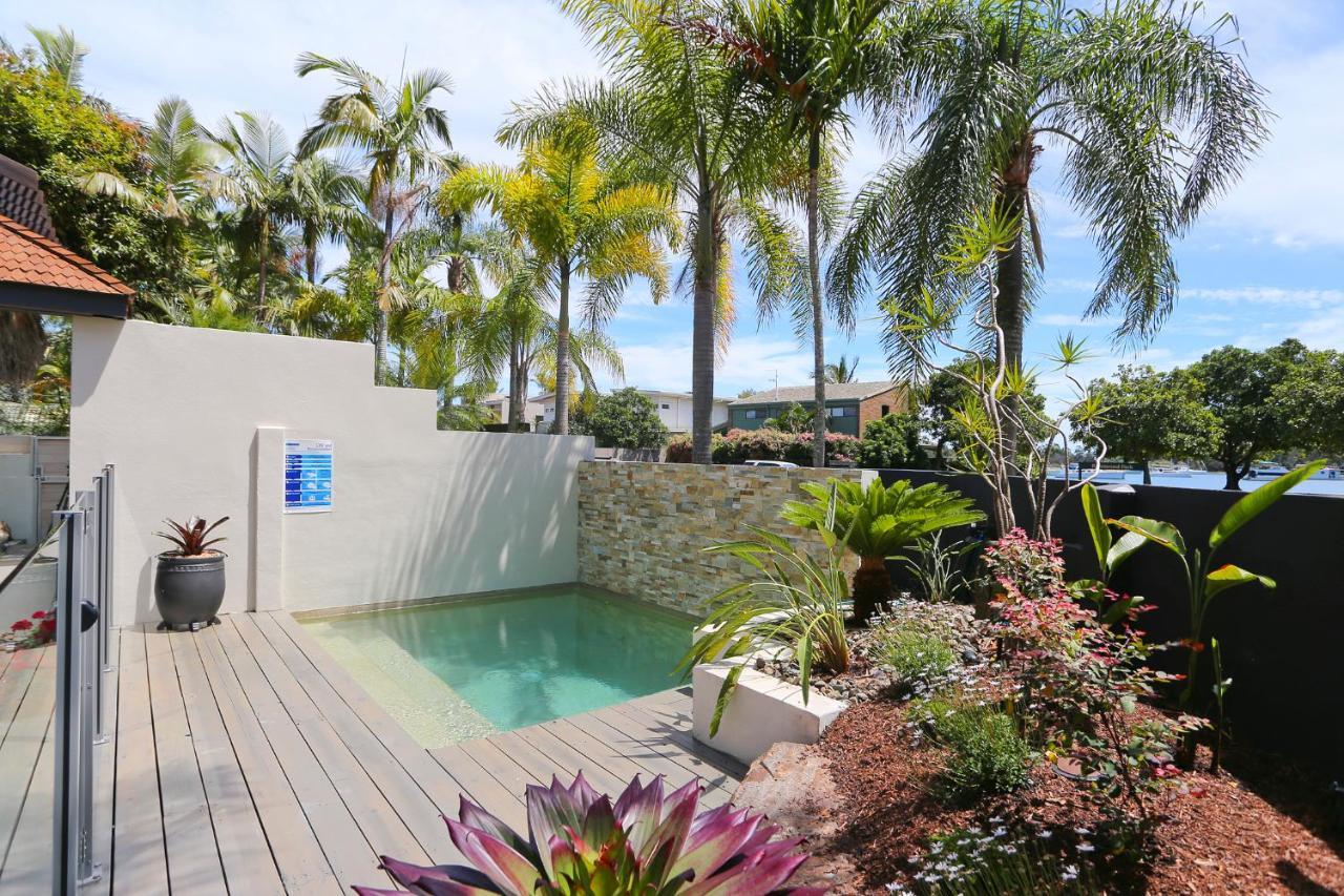 Noosa Boutique Apartments & Elkhorn Villas Экстерьер фото