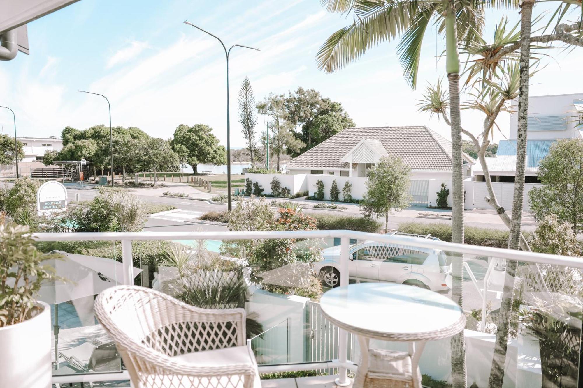 Noosa Boutique Apartments & Elkhorn Villas Экстерьер фото