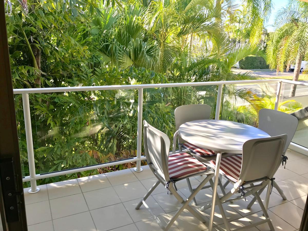 Noosa Boutique Apartments & Elkhorn Villas Экстерьер фото