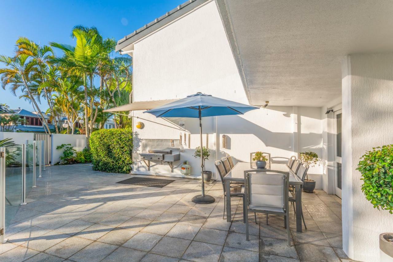 Noosa Boutique Apartments & Elkhorn Villas Экстерьер фото